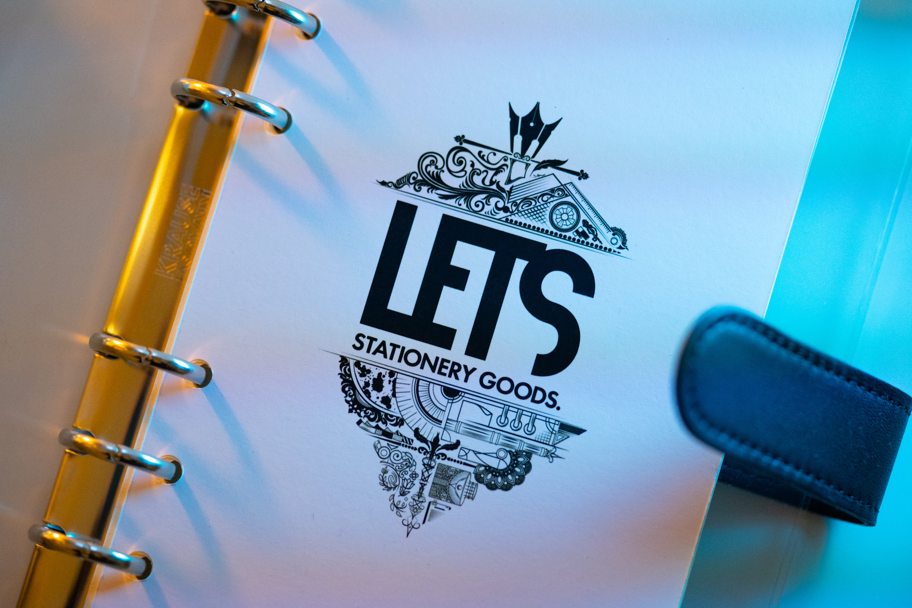 LETSクリアシステム手帳の特徴【180度開きます】